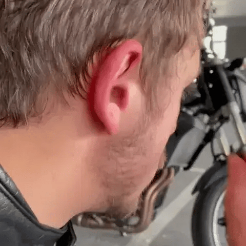 SilentRide™ Tappi Antirumore per Moto 27dB – Protezione Udito, Riduzione del Rumore del Vento e Comfort per Lunghi Viaggi